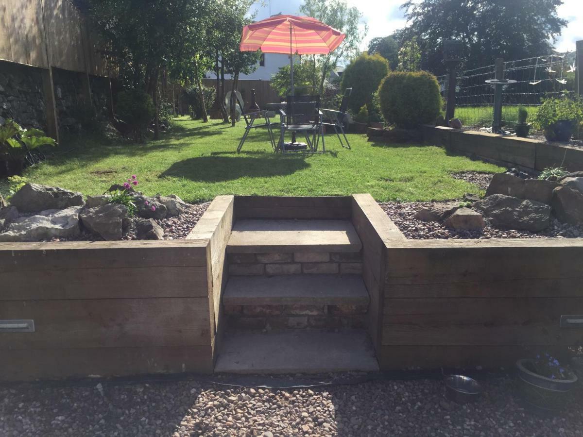 Vollie House With Hot Tub, Sauna & Log Burner Penpont Exterior photo